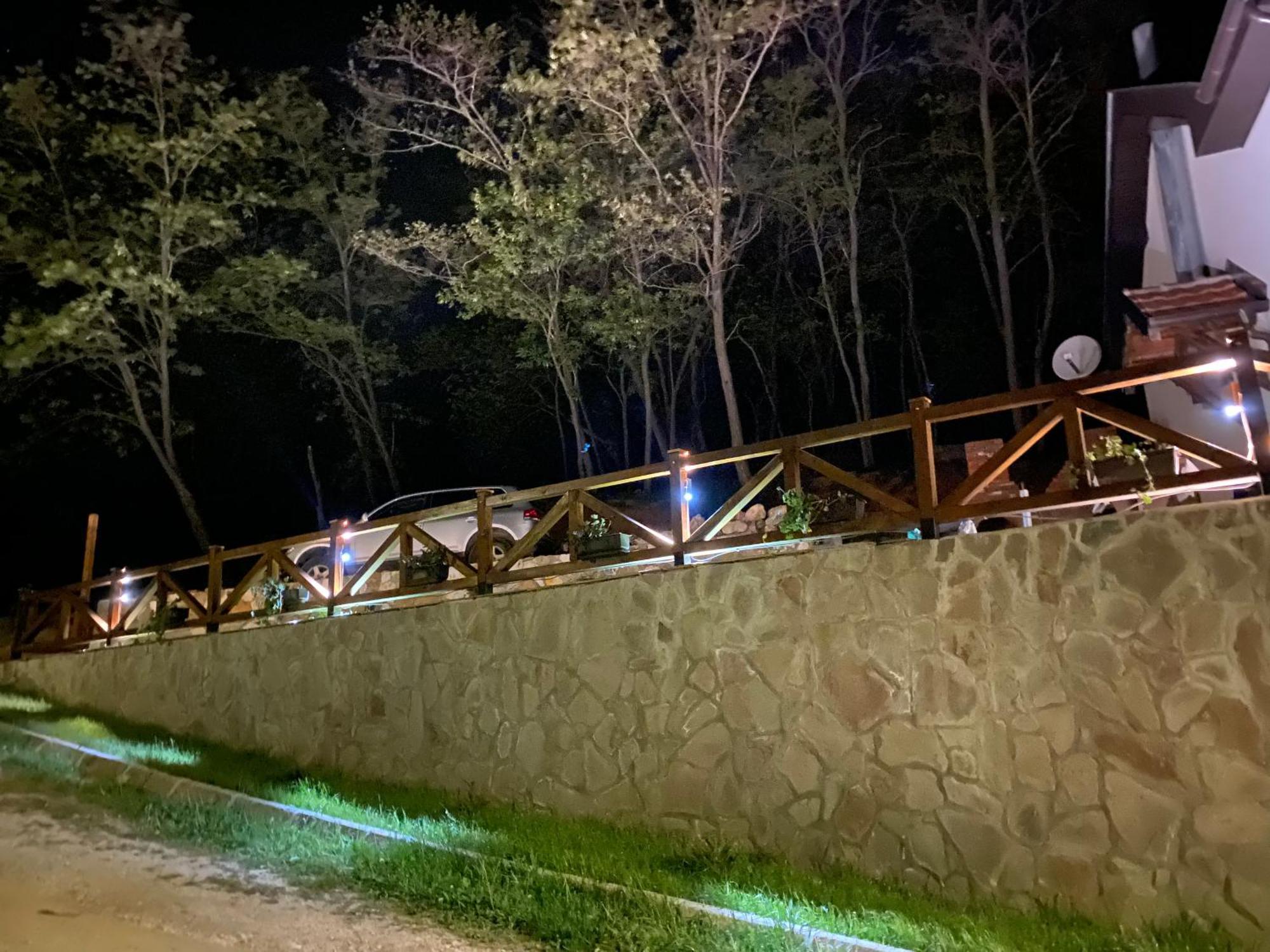 Kuca Za Odmor ,,Balkan” Crni Vrh Kültér fotó