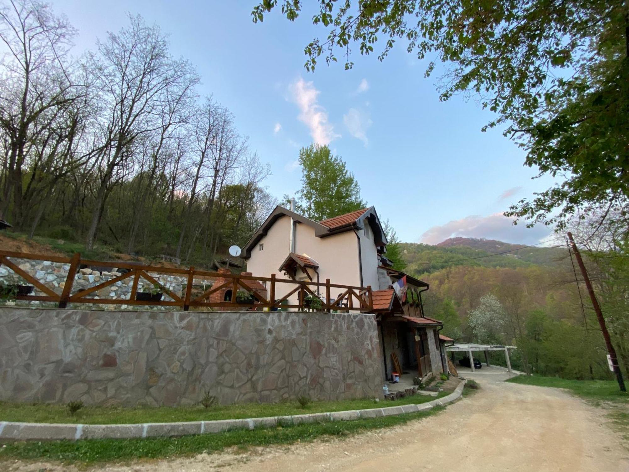 Kuca Za Odmor ,,Balkan” Crni Vrh Kültér fotó