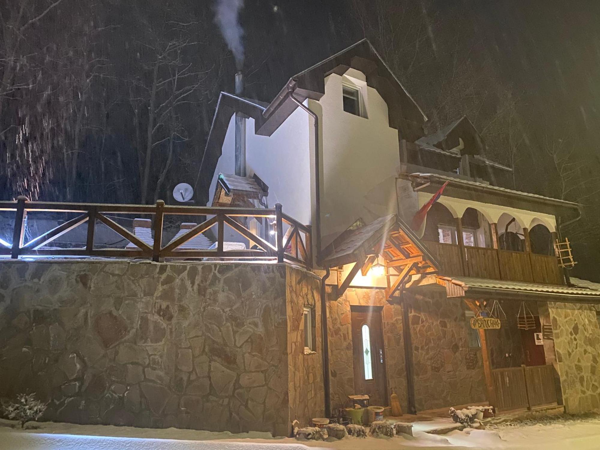 Kuca Za Odmor ,,Balkan” Crni Vrh Kültér fotó